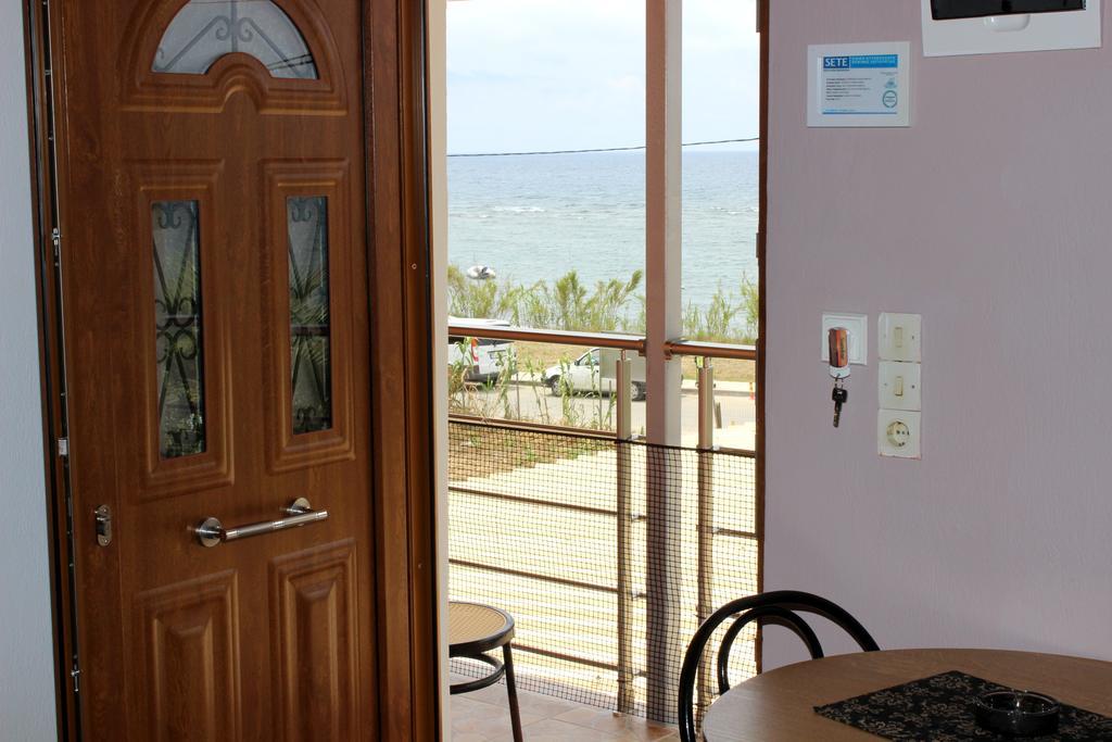 Seaview Leilighet Ájos Jeórjos Eksteriør bilde
